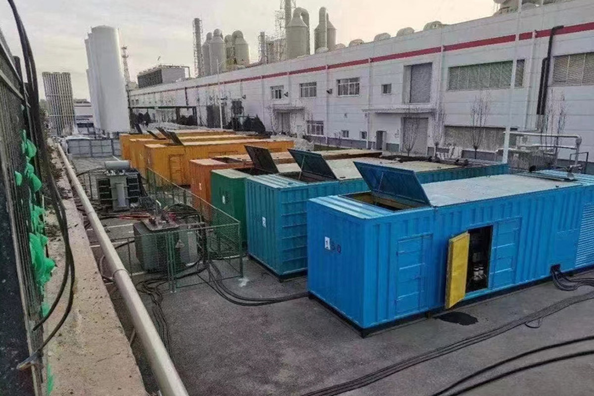 芒康发电机租赁施工现场